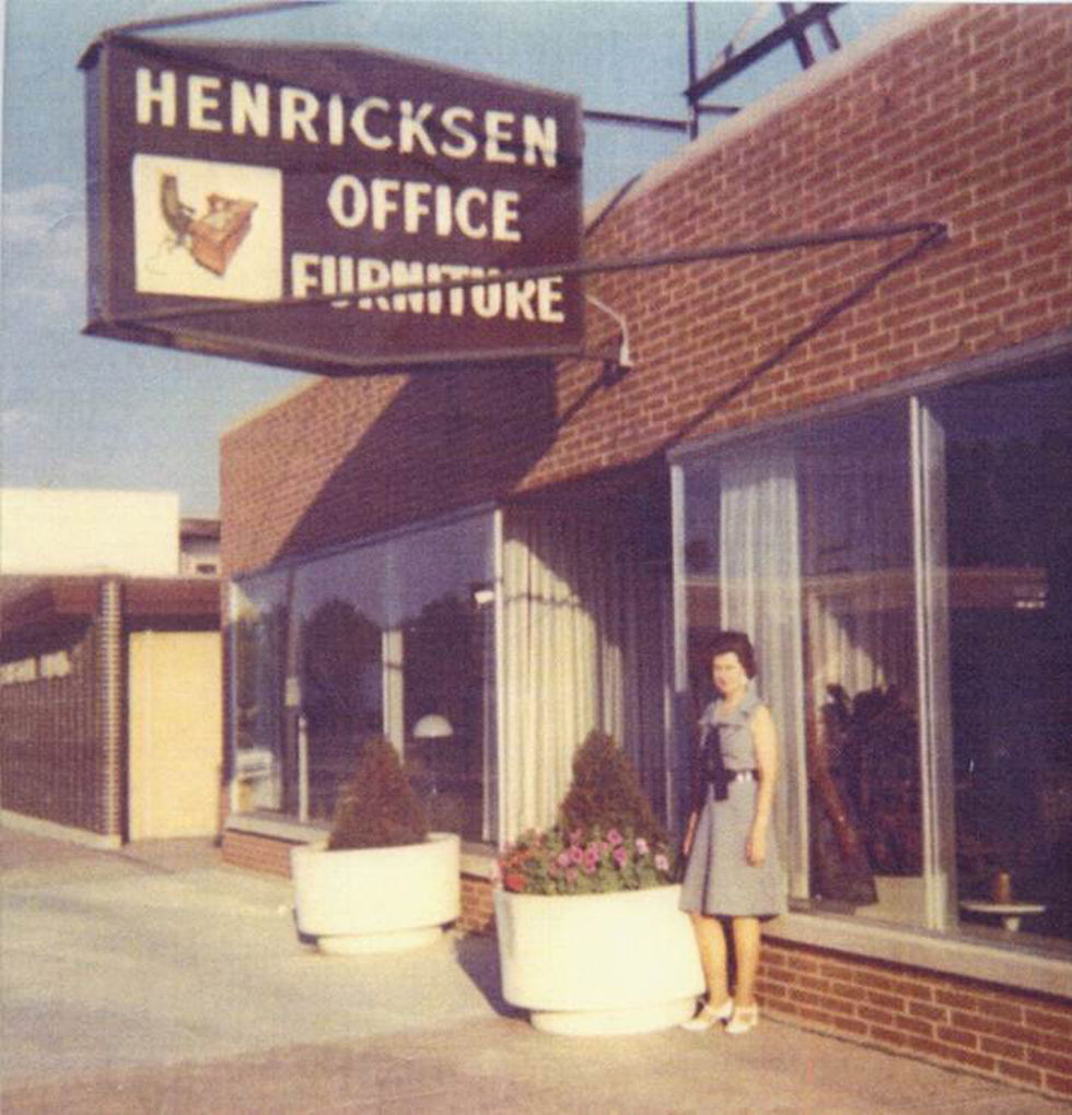 The Henricksen Office Furniture company logo