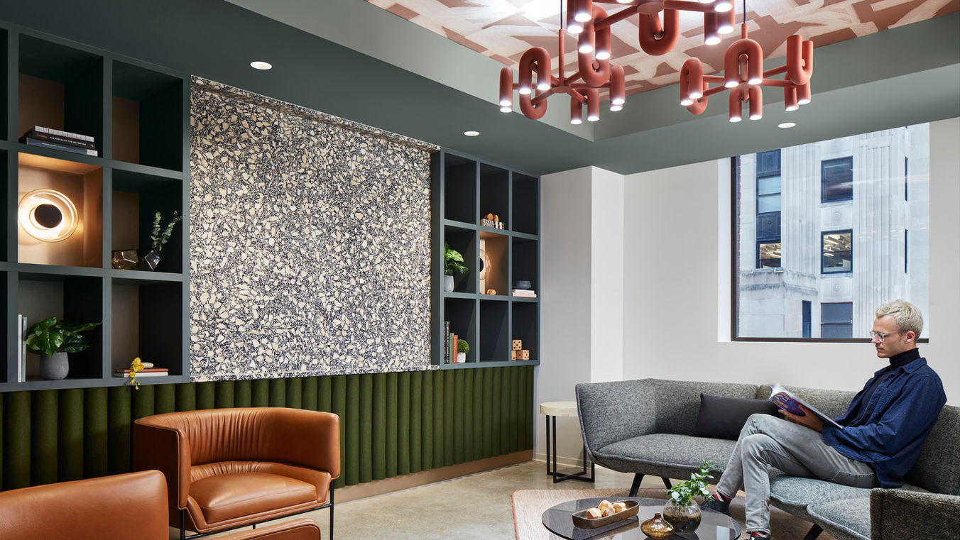 Henricksen_111 N Canal Spec Suite