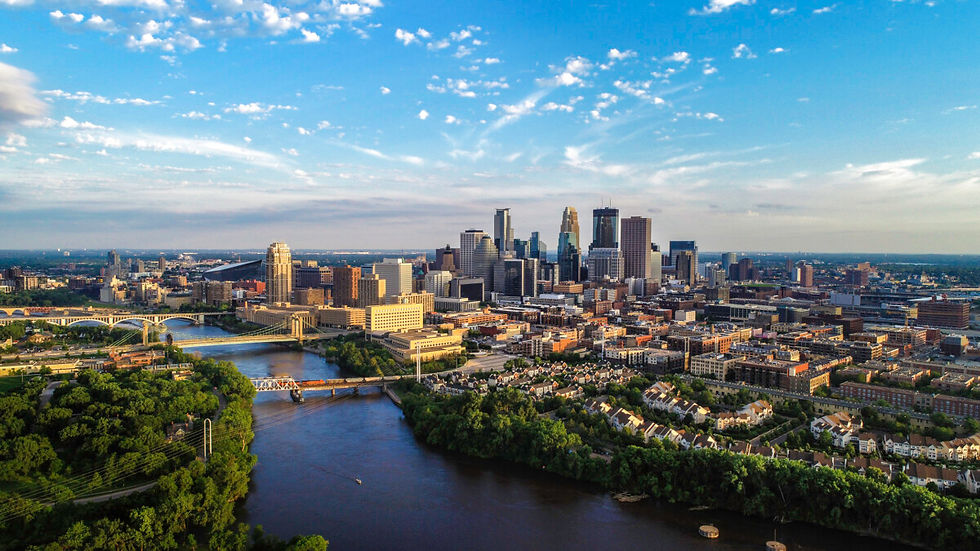 skyline of Minneapolis MN